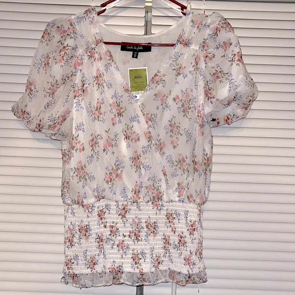 🆕 Salo la fille white floral puffy sleeve blouse